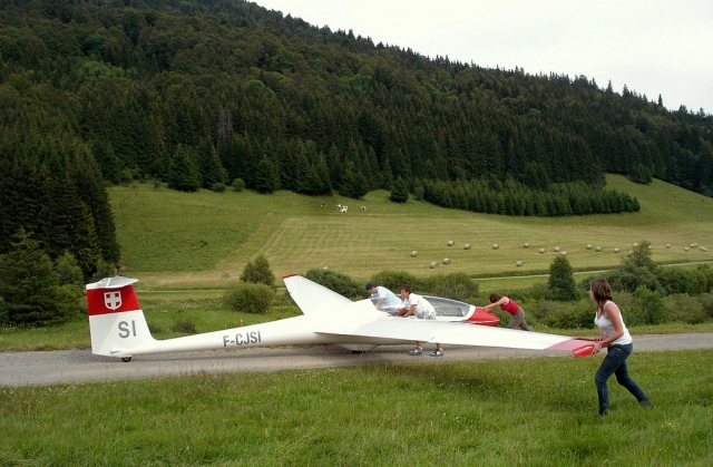  Adelanle para el despegue del planeador 
